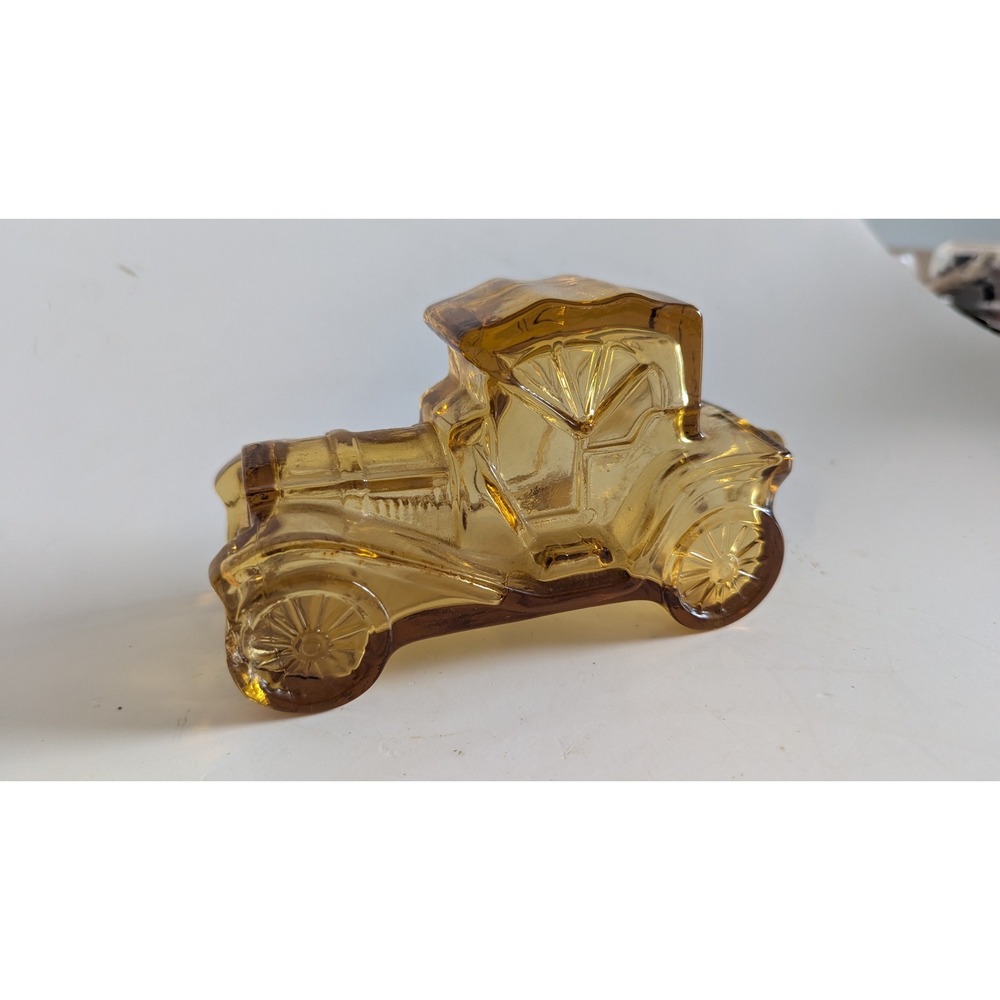 Avon Vintage Amber Glass 1910 Motor Car Figural Bottle Decanter Collectible